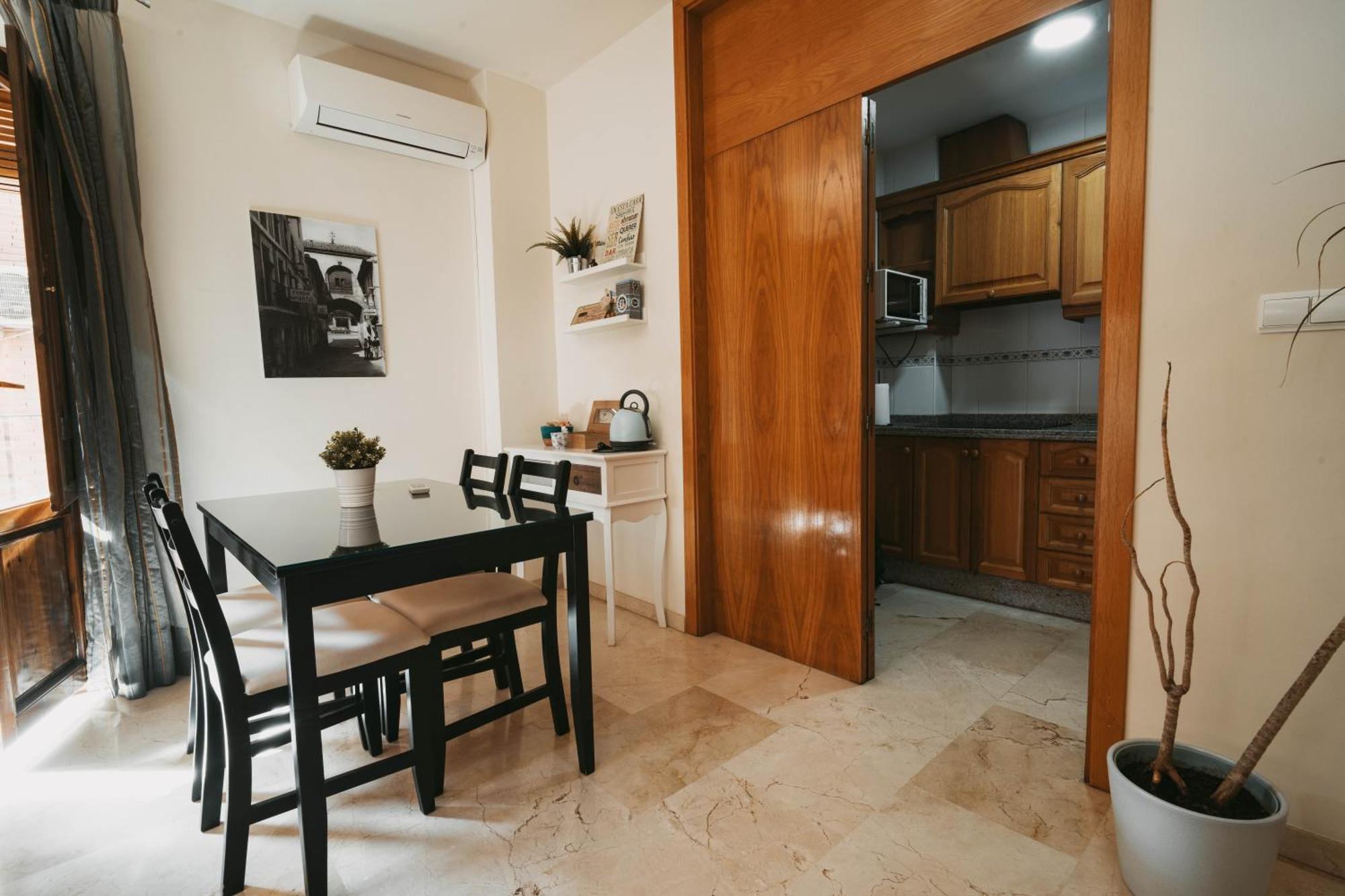 La Fonda Del Arco Apartment กวาดิกซ์ ภายนอก รูปภาพ